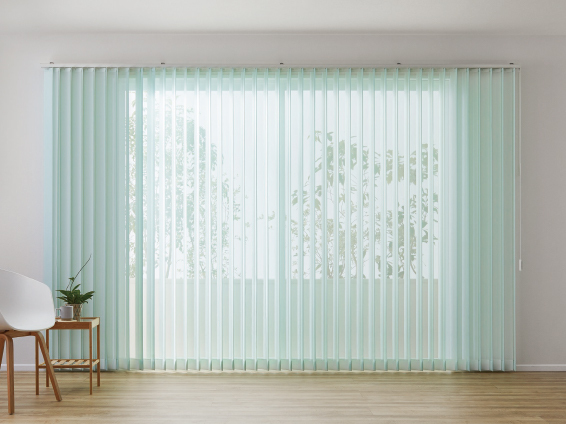 外からの視線も気にならない！ レース付きのバーチカルブラインド｜お